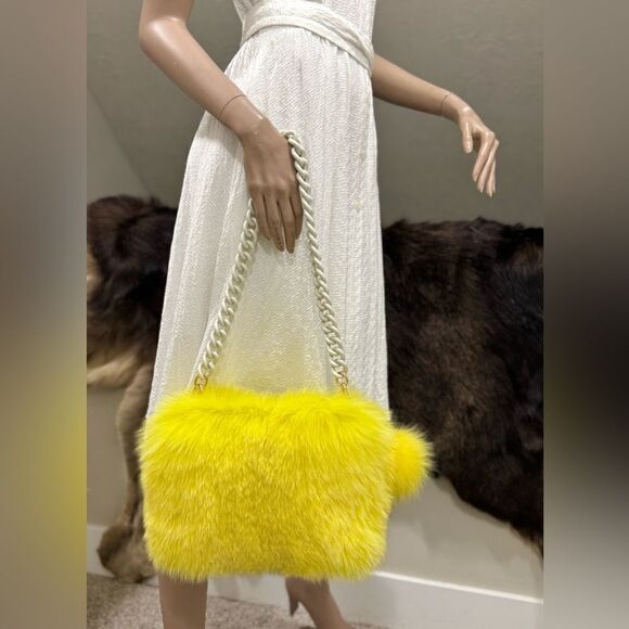 Yellow Handmade Luxury Real Fox Fur Shoulder Bag/Crossbody & Fox Fur Ball Charm - Picture 9 of 17